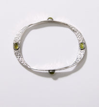 Load image into Gallery viewer, Pat Areias Sterling Silver and Peridot Bangle
