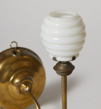 Load image into Gallery viewer, Antique Brass Traveling Oil Lamp
