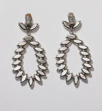Load image into Gallery viewer, Thelma Deutsch Earrings
