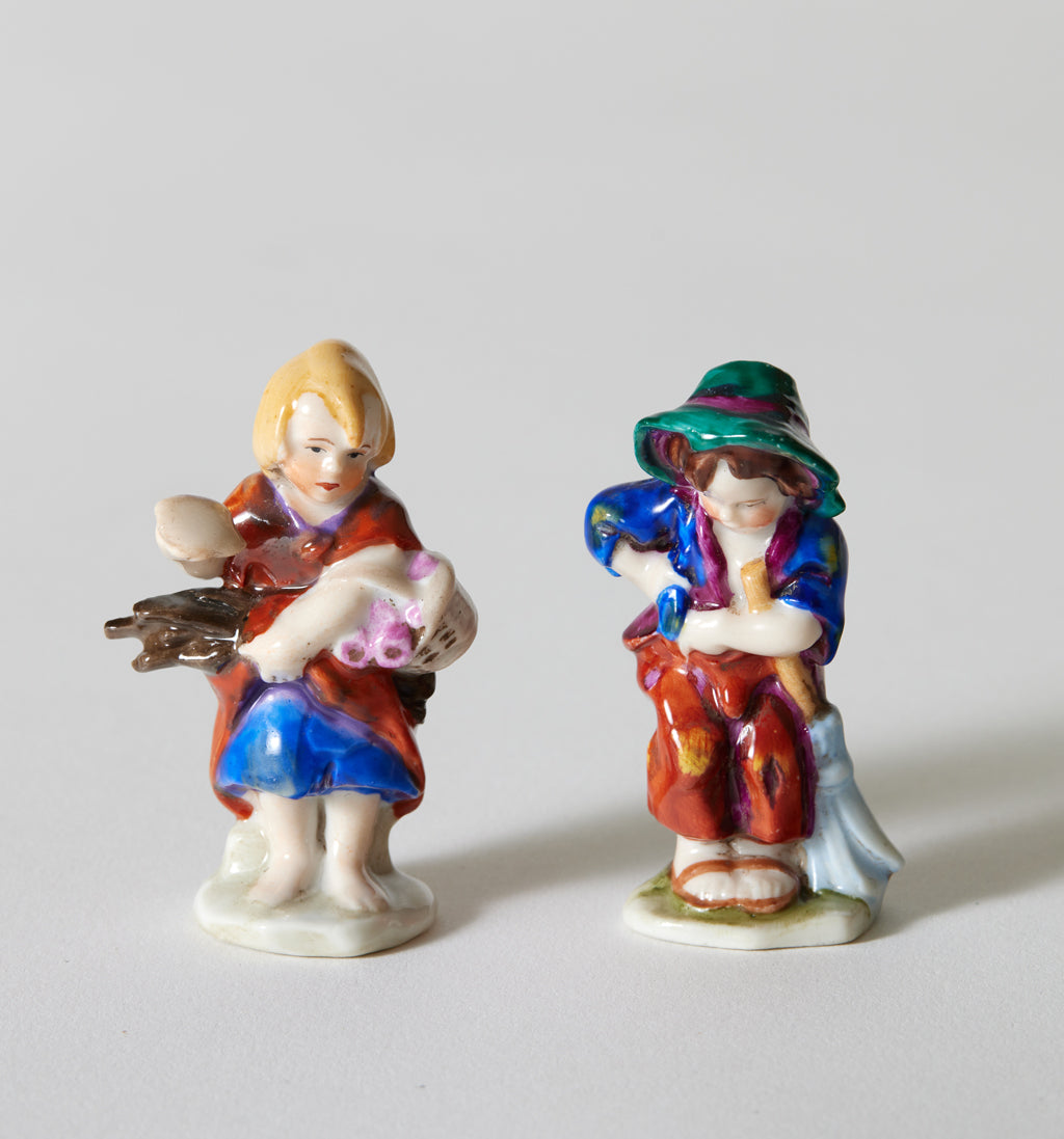 Capo Di Monte Pair of Miniature Figurines