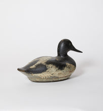 Load image into Gallery viewer, Vintage Duck Decoy
