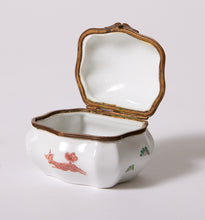 Load image into Gallery viewer, Samson &amp; Cie Porcelain Box
